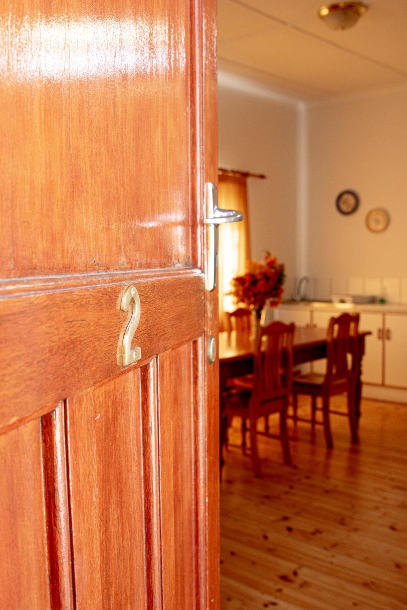 Graaff-Reinet 4 Rothman Street B&B מראה חיצוני תמונה
